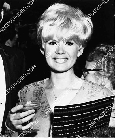 Connie Stevens at some party 2704-33