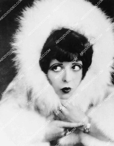 Clara Bow cute in her parka 2708-21