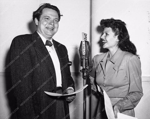 Orson Welles Rita Hayworth candid CBS Radio microphone session 2715-02