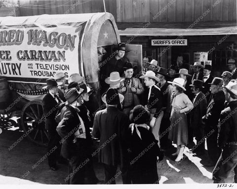 Gene Autry Lon Chaney Jr. western film Singing Vagabond 2715-21