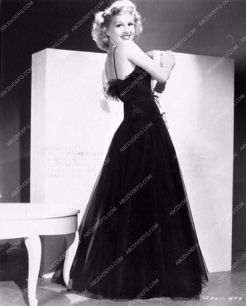 Betty Grable fashion in black dress 2719-13 – ABCDVDVIDEO