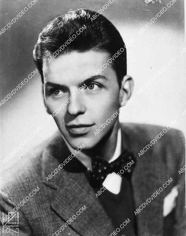 Frank Sinatra portrait 2721-26