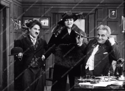 Charlie Chaplin silent comedy short His New Job 2730-19