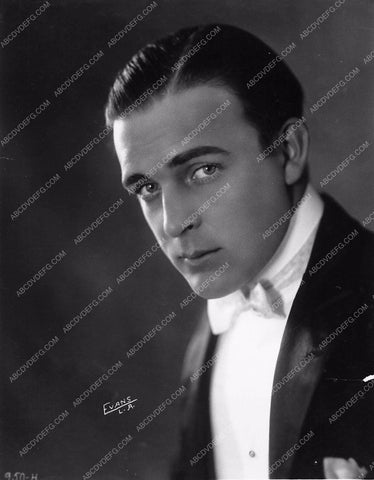Wallace Reid portrait 2786-15