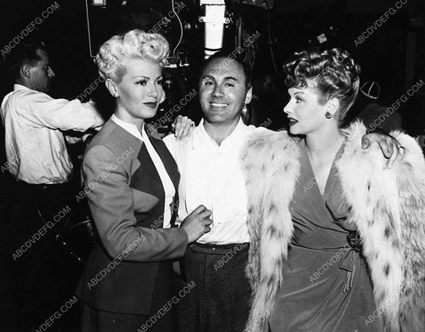 Lucille Ball visits Lana Turner director Edward Buzzell on set film Keep Your Powder Dry 2864-33