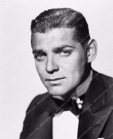 Clark Gable early portrait sans moustache 2909b-23