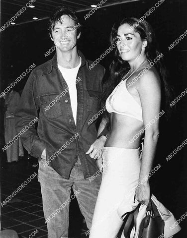 2926-023 candid sexpot bombshell Edy Williams and date at some event 2926-023