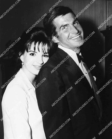 2926-029 candid Liza Minnelli and George Hamilton out together 2926-029