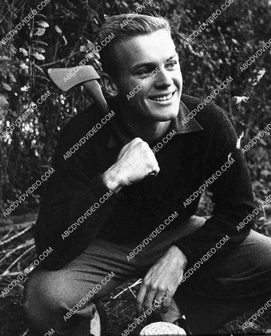 2929-022 handsome Tab Hunter w an axe on his shoulder 2929-022