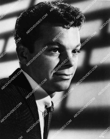 2935-002 cool teen Russ Tamblyn portrait 2935-002