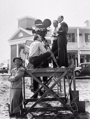 Jean Arthur behind the scenes Columbia Studios 2949-12 – ABCDVDVIDEO