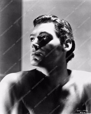 shirtless and striking Johnny Weissmuller portrait 2957-11