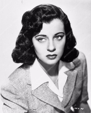 Gail Russell solo from The Uninvited 2967-15