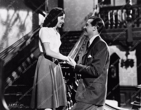 Gail Russell Ray Milland classic ghost story The Uninvited 2967-24