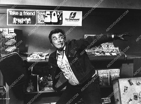 Cameron Mitchell film The Klansman 3044-26