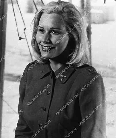 beautiful Sally Kellerman portrait 3051-12