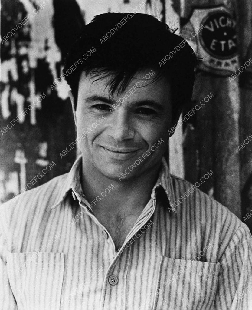 Robert Blake portrait 307626 ABCDVDVIDEO