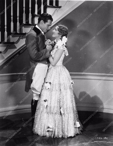 Richard Arlen Jean Arthur embracing Paramount on Parade 3078-01