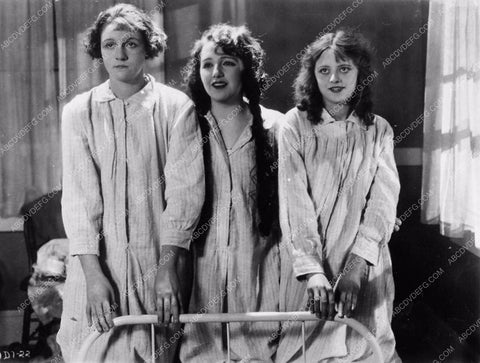 Bebe Daniels Mayme Kelso in nighties One Wild Week 3078-16