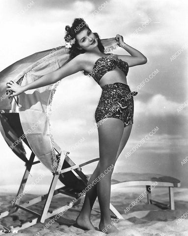 sexy Rhonda Fleming modeling her new swimsuit 3084-22