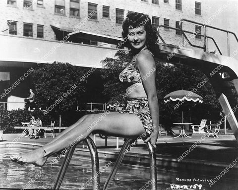 Rhonda Fleming turning some heads at The Beverly Wilshire Hotel swimming pool 3084-26