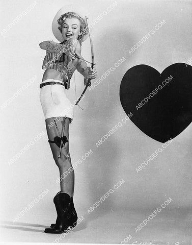sexy cowgirl Marilyn Monroe Valentine's Day pinup 3084-36