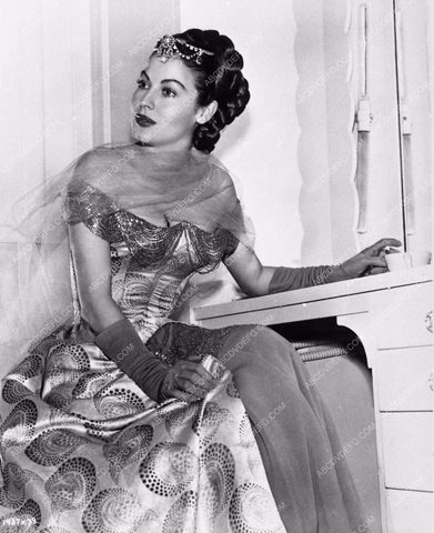 Ava Gardner candid in her MGM dressing room The Great Sinner 3104-24