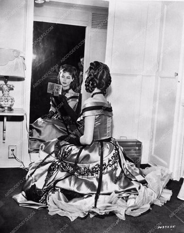 Ava Gardner candid in her MGM dressing room The Great Sinner 3104-27