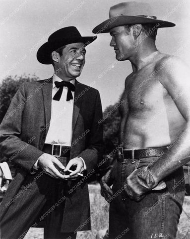 shirtless Chuck Connors western TV show The Rifleman 3110-15