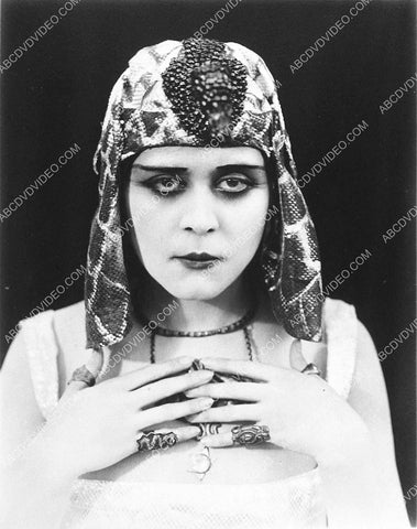 Theda Bara silent film Cleopatra 3150-04