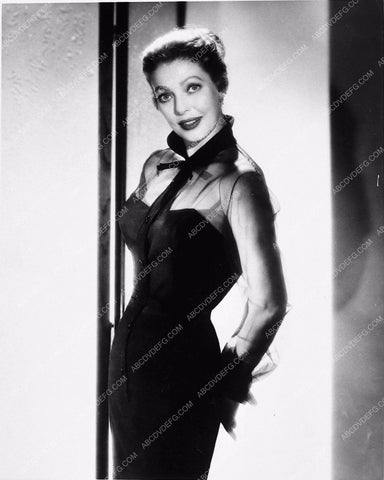 Loretta Young fashion portrait 3201-22