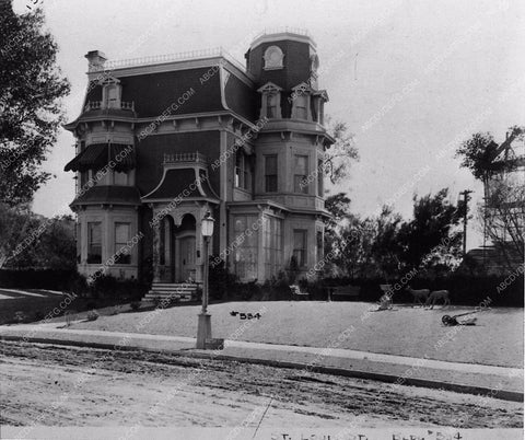 MGM Studios backlot exterior set shot St. Louis Street 3209-29