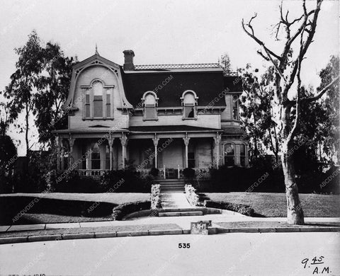 MGM Studios backlot exterior set shot St. Louis Street 3209-30