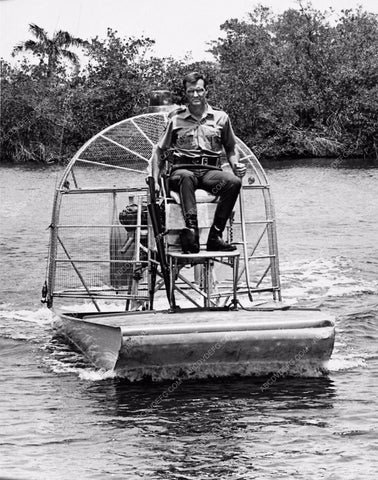 Dennis Weaver patrolling swamps air boat TV show Gentle Ben 3212-06
