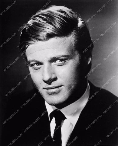 young Robert Redford portrait 3212-10