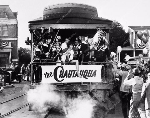 Elvis Presley and cast The Trouble With Girls 3239-03