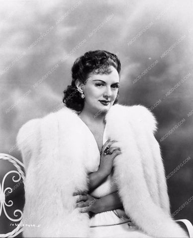Carmel Myers portrait 3239-08