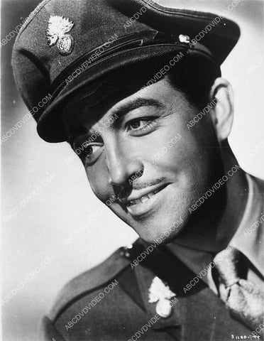 Robert Taylor in uniform film Waterloo Bridge 3259-10