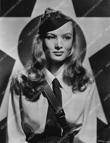 beautiful Veronica Lake in uniform 3275-20