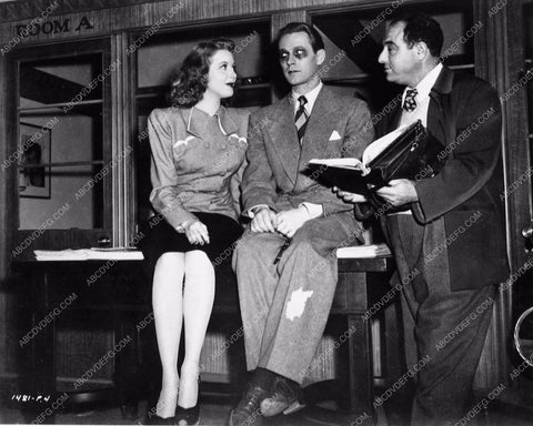 Julie Bishop Jess Barker behind the scenes comedy film Idea Girl 3278a-28