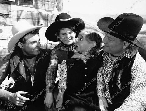 Robert Livingston Ray Corrigan Max Terhune Jean Carmen film Gunsmoke Ranch 3300-16