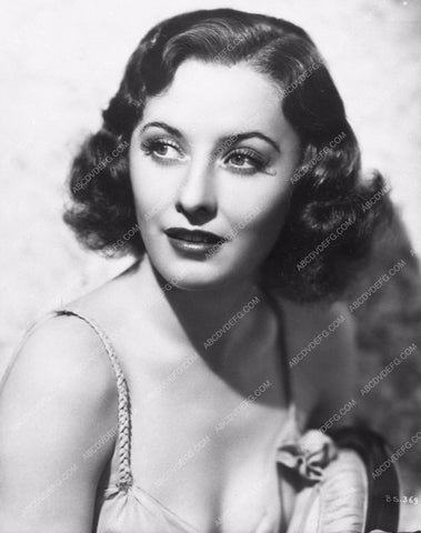 Barbara Stanwyck beautiful portrait 3349-06