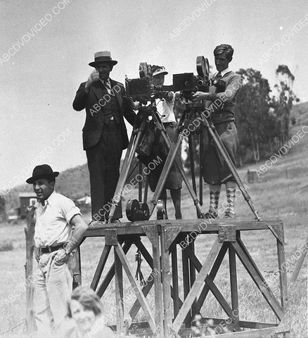 unknown director and camerman w camera stand unknown silent film 3364-35