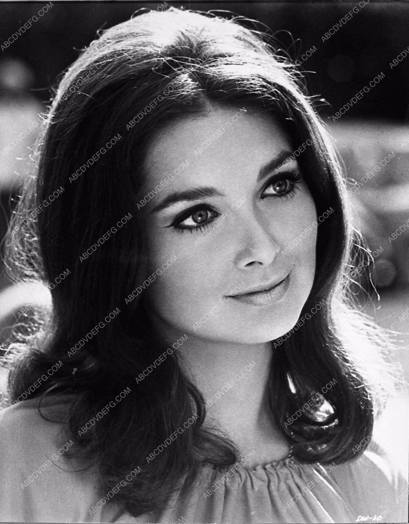 Suzanne Pleshette beautiful portrait 336815 ABCDVDVIDEO
