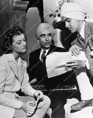 candid Myrna Loy Tyrone Power behind the scenes The Rains Came 3388-09