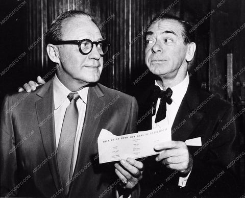 Jack Benny Eddie Cantor candid on stage for fund raiser 3401-01