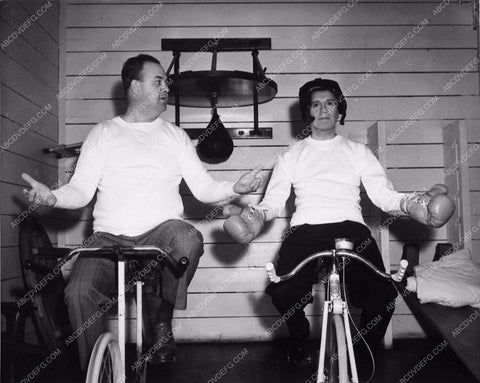 Jack Benny Don Wilson on exercise bicycles 3402-10