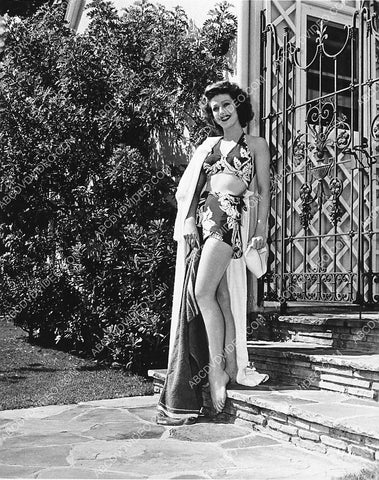 Loretta Young shows off her new swimwear 3417-34