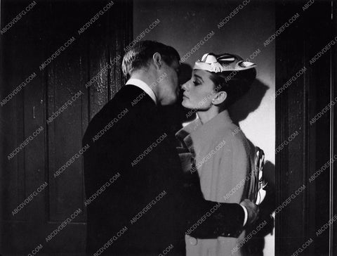 Audrey Hepburn George Peppard Breakfast At Tiffany's 3445-19
