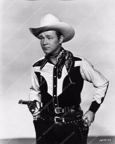 Roy Rogers with guns portrait 3455b-30